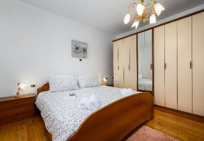 Ferienwohnung in Markoci - Ihr Urlaub in der Natur mit privatem Pool - Lara Ferienwohnung in Markoci - Ihr Urlaub in der Natur mit privatem Pool - Lara