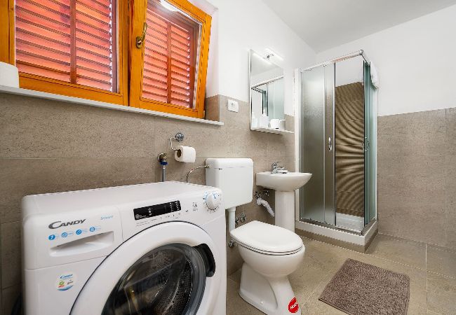 Ferienwohnung in Markoci - Ihr Urlaub in der Natur mit privatem Pool - Lara Ferienwohnung in Markoci - Ihr Urlaub in der Natur mit privatem Pool - Lara