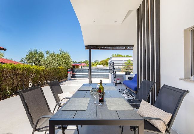 Ferienhaus in Peroj - Eco Beach House Corrine - 100 m vom Strand  Ferienhaus in Peroj - Eco Beach House Corrine - 100 m vom Strand