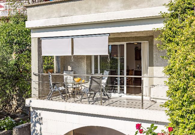 Ferienwohnung in Banjol - Magischer Garten mit Whirlpool - FeWo Blanka A1 Ferienwohnung in Banjol - Magischer Garten mit Whirlpool - FeWo Blanka A1