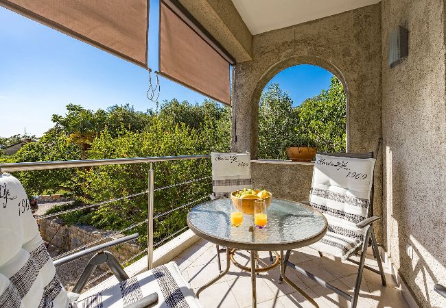 Ferienwohnung in Banjol - Magischer Garten mit Whirlpool - FeWo Blanka A1 Ferienwohnung in Banjol - Magischer Garten mit Whirlpool - FeWo Blanka A1