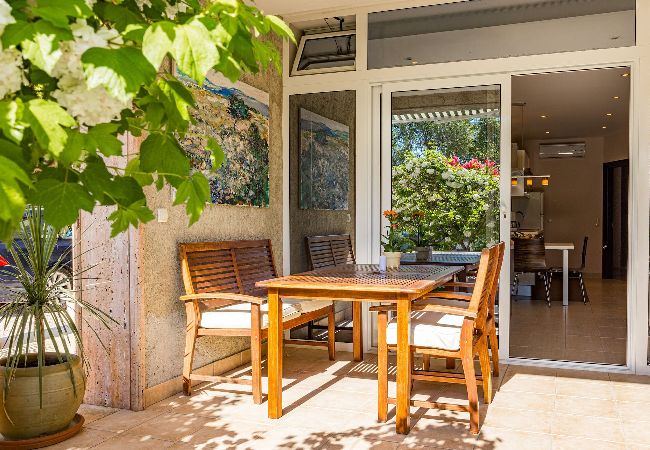 Ferienwohnung in Banjol - Magischer Garten mit Whirlpool – FeWo Blanka C2 Ferienwohnung in Banjol - Magischer Garten mit Whirlpool – FeWo Blanka C2