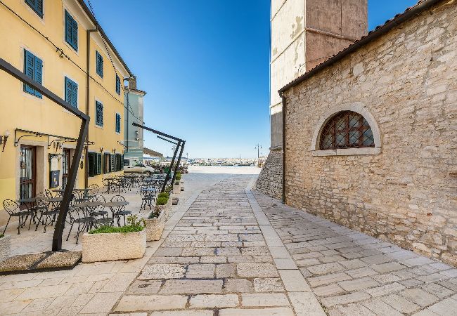 Ferienhaus in Fažana - Malerisches Fazana - Stadtzentrum - Haus Doda Ferienhaus in Fažana - Malerisches Fazana - Stadtzentrum - Haus Doda