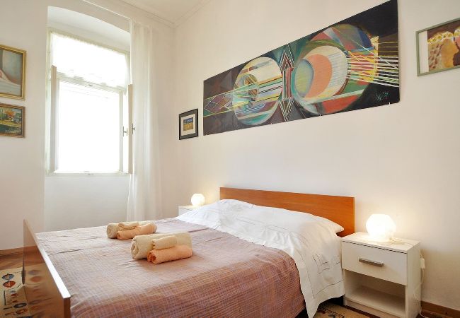 Ferienwohnung in Pula - Amphitheater Art Apartment  Ferienwohnung in Pula - Amphitheater Art Apartment