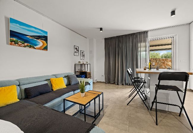 Ferienwohnung in Cres - Paarurlaub mit Whirlpool – Crepsa Paradise Ferienwohnung in Cres - Paarurlaub mit Whirlpool – Crepsa Paradise