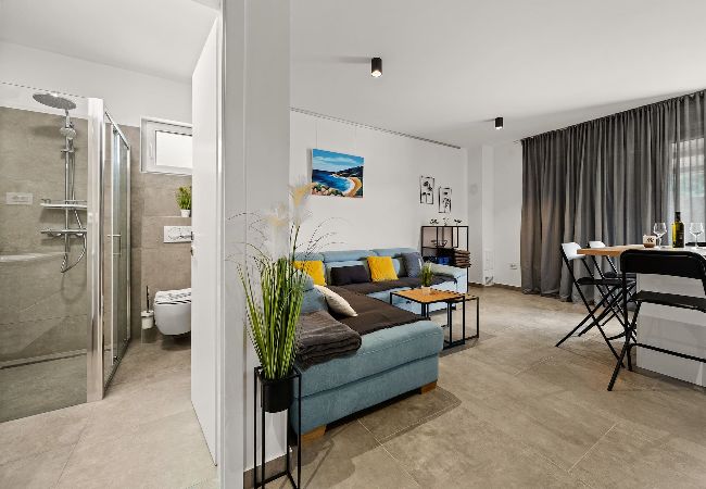 Ferienwohnung in Cres - Paarurlaub mit Whirlpool – Crepsa Paradise Ferienwohnung in Cres - Paarurlaub mit Whirlpool – Crepsa Paradise