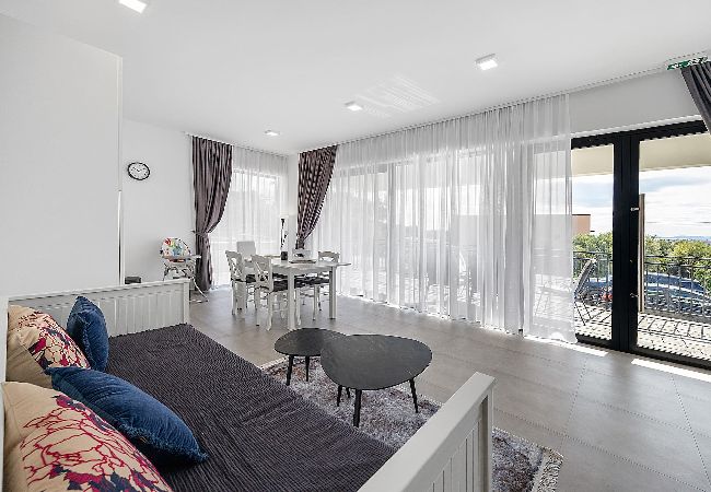 Ferienwohnung in Banjol - Wunderbare Terrasse und Meerblick - Max 1 Ferienwohnung in Banjol - Wunderbare Terrasse und Meerblick - Max 1