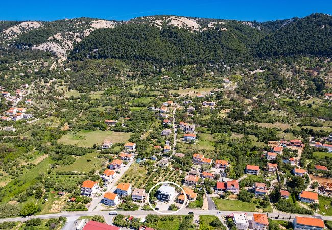 Ferienwohnung in Banjol - Wunderbare Terrasse und Meerblick - Max 1 Ferienwohnung in Banjol - Wunderbare Terrasse und Meerblick - Max 1