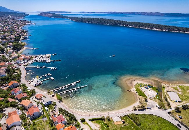 Ferienwohnung in Banjol - Wunderbare Terrasse und Meerblick - Max 1 Ferienwohnung in Banjol - Wunderbare Terrasse und Meerblick - Max 1