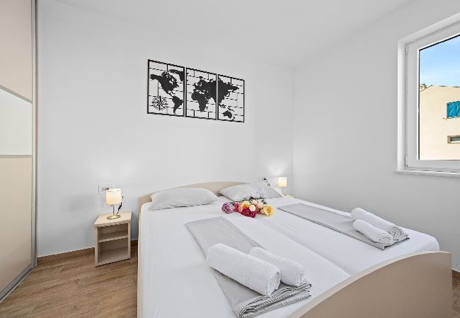 Ferienwohnung in Cres - Ferienwohnung Tim Ferienwohnung in Cres - Ferienwohnung Tim