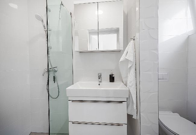 Ferienwohnung in Banjol - Hübsch Interieur und entspannende Umgebung - Max 2 Ferienwohnung in Banjol - Hübsch Interieur und entspannende Umgebung - Max 2
