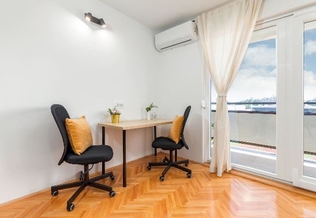 Ferienwohnung in Pula - Nähe des Strandes, Einkaufszentrums – Sunny Pula Ferienwohnung in Pula - Nähe des Strandes, Einkaufszentrums – Sunny Pula