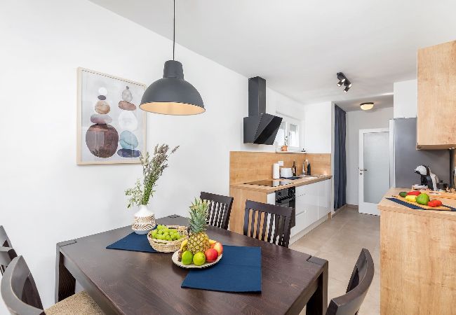 Ferienwohnung in Pula - Nähe des Strandes, Einkaufszentrums – Sunny Pula Ferienwohnung in Pula - Nähe des Strandes, Einkaufszentrums – Sunny Pula
