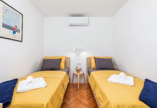 Ferienwohnung in Pula - Nähe des Strandes, Einkaufszentrums – Sunny Pula Ferienwohnung in Pula - Nähe des Strandes, Einkaufszentrums – Sunny Pula