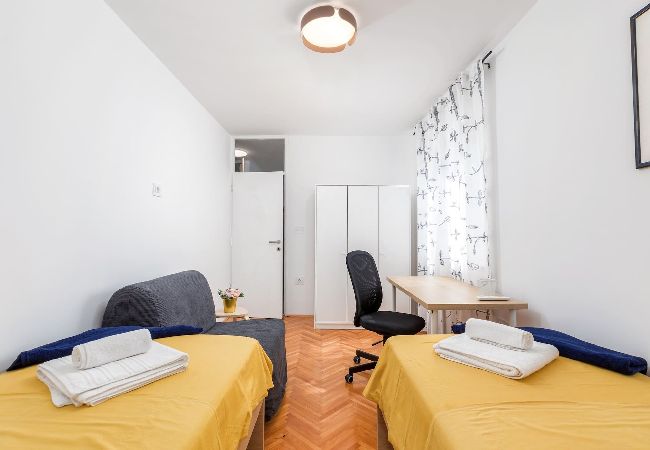 Ferienwohnung in Pula - Nähe des Strandes, Einkaufszentrums – Sunny Pula Ferienwohnung in Pula - Nähe des Strandes, Einkaufszentrums – Sunny Pula