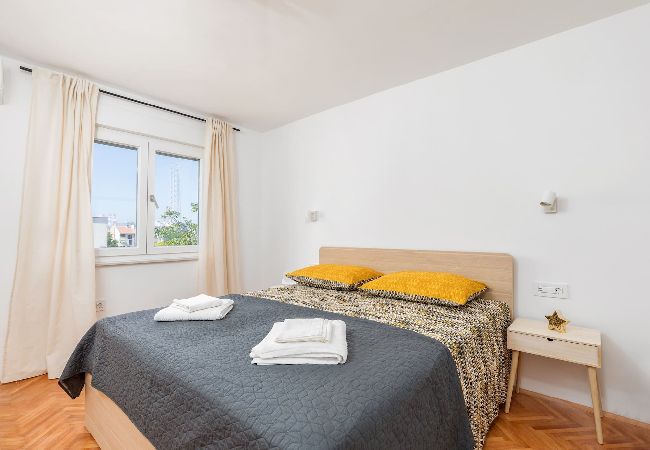 Ferienwohnung in Pula - Nähe des Strandes, Einkaufszentrums – Sunny Pula Ferienwohnung in Pula - Nähe des Strandes, Einkaufszentrums – Sunny Pula