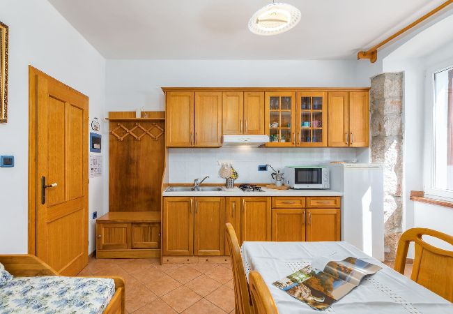 Ferienwohnung in Cres - Urlaub auf der Insel Cres – Lungomare Venezia Ferienwohnung in Cres - Urlaub auf der Insel Cres – Lungomare Venezia