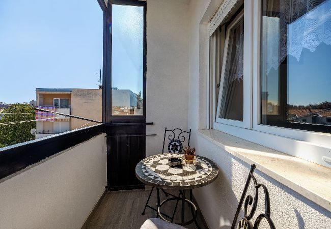 Ferienwohnung in Fažana - Haustierfreundliches Wohnung, Meerblick – Ivana Ferienwohnung in Fažana - Haustierfreundliches Wohnung, Meerblick – Ivana