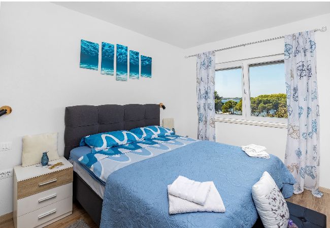 Ferienwohnung in Fažana - Haustierfreundliches Wohnung, Meerblick – Ivana Ferienwohnung in Fažana - Haustierfreundliches Wohnung, Meerblick – Ivana