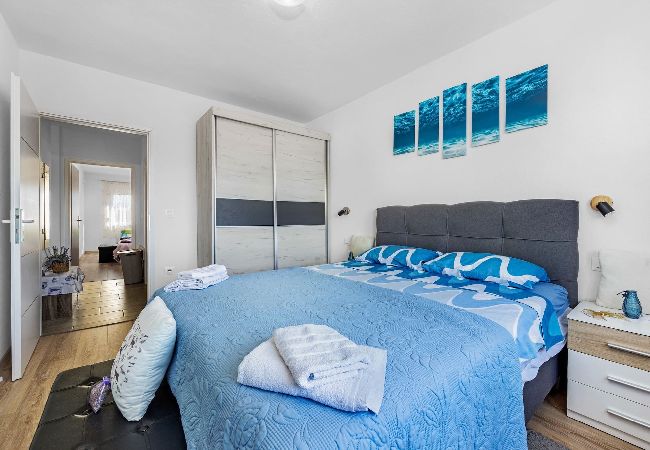 Ferienwohnung in Fažana - Haustierfreundliches Wohnung, Meerblick – Ivana Ferienwohnung in Fažana - Haustierfreundliches Wohnung, Meerblick – Ivana