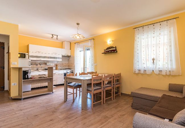 Ferienhaus in Pula - Schöne Familienoase mit privatem Pool – Dolinka Ferienhaus in Pula - Schöne Familienoase mit privatem Pool – Dolinka