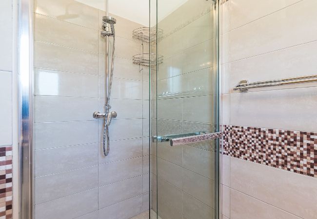 Ferienhaus in Pula - Schöne Familienoase mit privatem Pool – Dolinka Ferienhaus in Pula - Schöne Familienoase mit privatem Pool – Dolinka