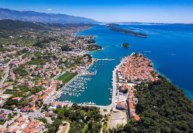 Ferienwohnung in Banjol - Magischer Garten mit Whirlpool - FeWo Blanka A2 Ferienwohnung in Banjol - Magischer Garten mit Whirlpool - FeWo Blanka A2