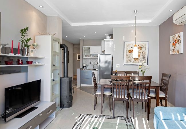 Ferienwohnung in Banjol - Magischer Garten mit Whirlpool - FeWo Blanka A2 Ferienwohnung in Banjol - Magischer Garten mit Whirlpool - FeWo Blanka A2