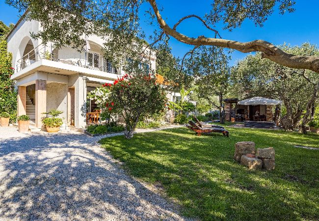 Ferienwohnung in Banjol - Magischer Garten mit Whirlpool - FeWo Blanka A2 Ferienwohnung in Banjol - Magischer Garten mit Whirlpool - FeWo Blanka A2