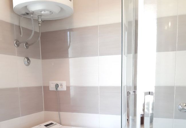 Ferienwohnung in Pula - Apartment Tina mit Terrasse und schönem Garten Ferienwohnung in Pula - Apartment Tina mit Terrasse und schönem Garten