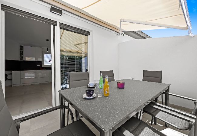 Ferienwohnung in Peroj - Barbariga Beach Apartment - Urlaubsoase Ferienwohnung in Peroj - Barbariga Beach Apartment - Urlaubsoase