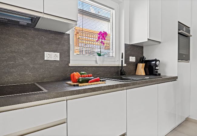 Ferienwohnung in Peroj - Barbariga Beach Apartment - Urlaubsoase Ferienwohnung in Peroj - Barbariga Beach Apartment - Urlaubsoase