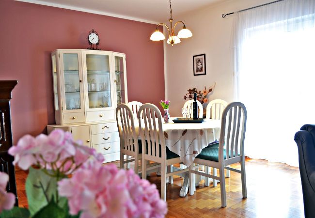 Ferienwohnung in Stepcici - Apartment Ulika - Privater Pool, Bergblick Ferienwohnung in Stepcici - Apartment Ulika - Privater Pool, Bergblick