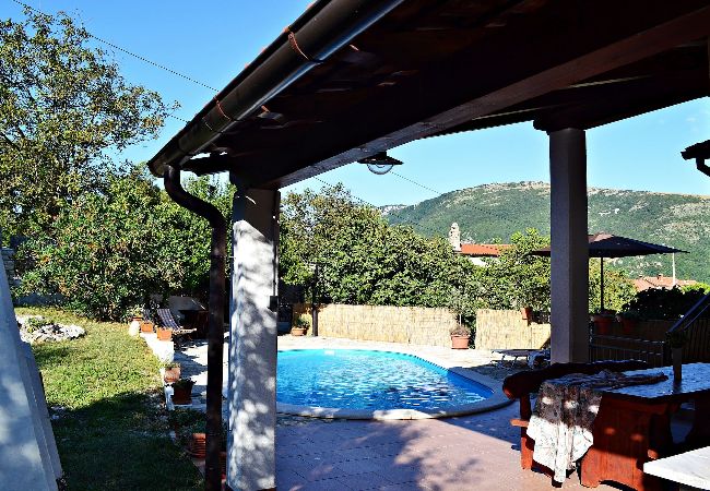 Ferienwohnung in Stepcici - Apartment Ulika - Privater Pool, Bergblick Ferienwohnung in Stepcici - Apartment Ulika - Privater Pool, Bergblick