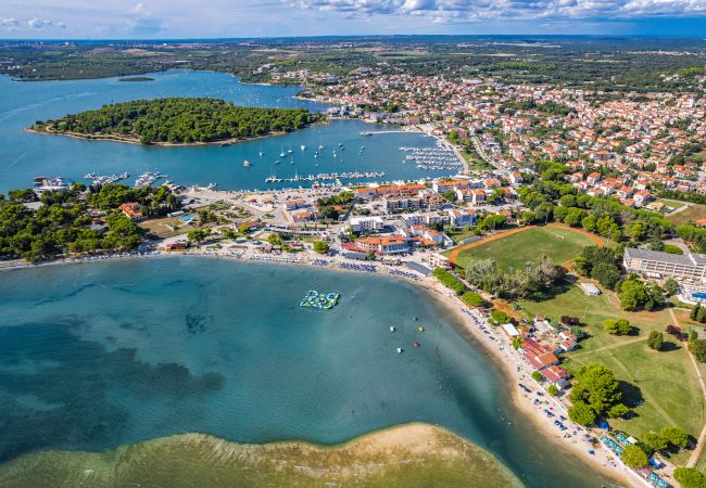 Studio in Medulin - 250 m vom Strand entfernt - Studio Mijic 1 mit Balkon Studio in Medulin - 250 m vom Strand entfernt - Studio Mijic 1 mit Balkon