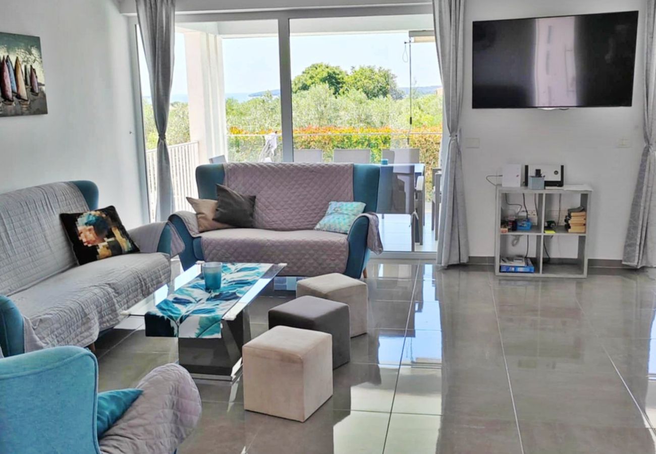 Villa in Fažana - Villa mit Pool und Meerblick in Fazana - Horizont