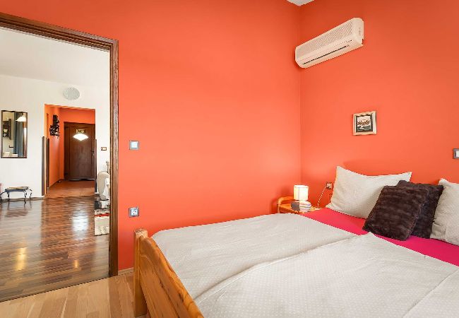 Ferienhaus in Pula -  Charmantes Ferienhaus Pina mit privatem Pool Ferienhaus in Pula -  Charmantes Ferienhaus Pina mit privatem Pool