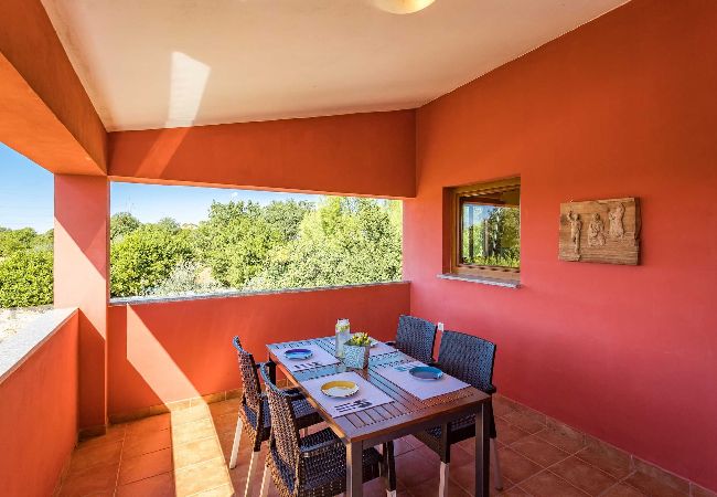 Ferienhaus in Pula -  Charmantes Ferienhaus Pina mit privatem Pool Ferienhaus in Pula -  Charmantes Ferienhaus Pina mit privatem Pool