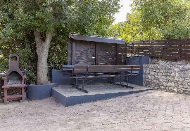 Ferienwohnung in Sveta Marina - Rotes Haus Sv. Marina - Apartment mit Meerblick 2 Ferienwohnung in Sveta Marina - Rotes Haus Sv. Marina - Apartment mit Meerblick 2