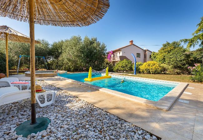 Ferienwohnung in Pula - Sabi Relax Zone Apartment –  Pool & Whirlpool Ferienwohnung in Pula - Sabi Relax Zone Apartment –  Pool & Whirlpool