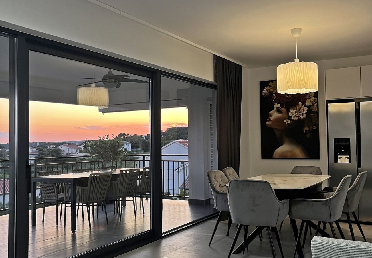 Ferienwohnung in Banjol - Meerblick und wunderbarer Balkon - Max 3