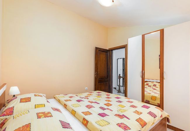 Ferienwohnung in Ližnjan - Charmantes Pool-Apartment Liznjan - Buneta Ferienwohnung in Ližnjan - Charmantes Pool-Apartment Liznjan - Buneta