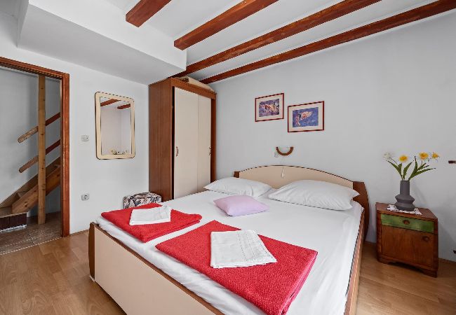 Ferienwohnung in Supetarska Draga - Anamar–Apartment mit zwei Schlafzimmern,Meerblick Ferienwohnung in Supetarska Draga - Anamar–Apartment mit zwei Schlafzimmern,Meerblick