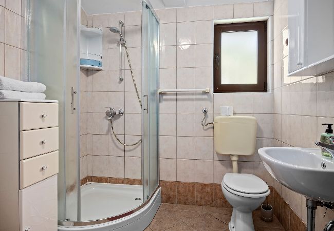 Ferienwohnung in Supetarska Draga - Anamar–Apartment mit zwei Schlafzimmern,Meerblick Ferienwohnung in Supetarska Draga - Anamar–Apartment mit zwei Schlafzimmern,Meerblick