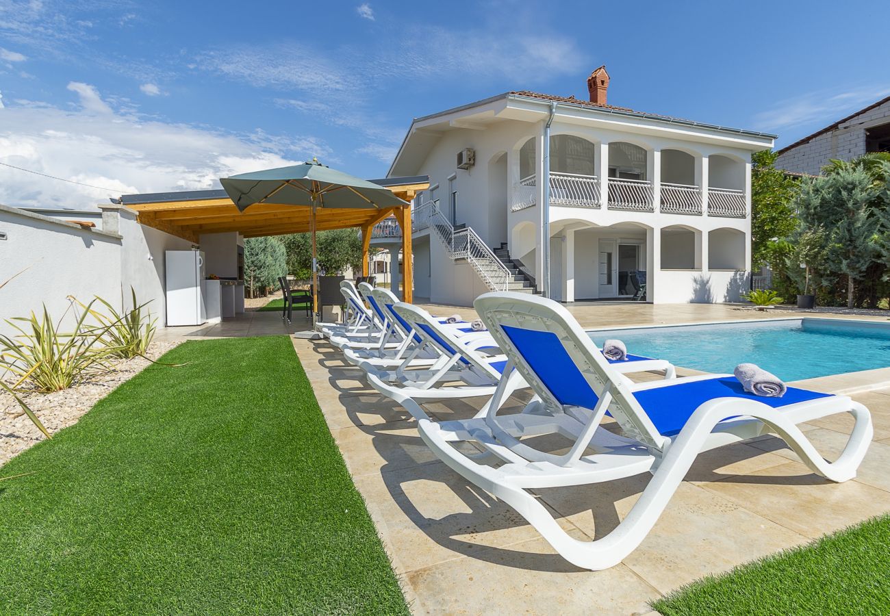 Villa in Kukci - Entspannende Villa in der Nähe von Porec - Susanne