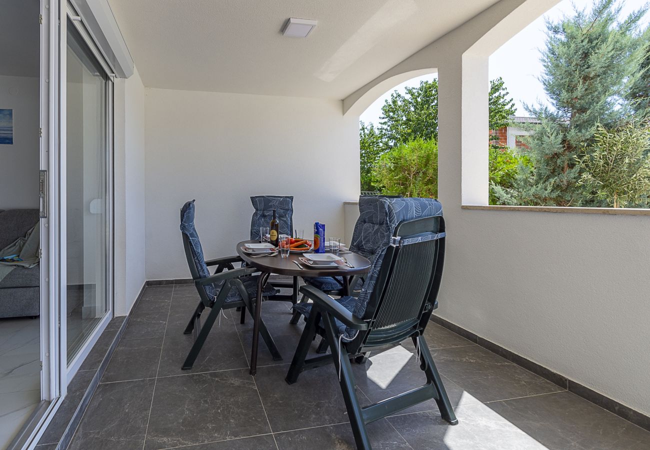 Villa in Kukci - Entspannende Villa in der Nähe von Porec - Susanne