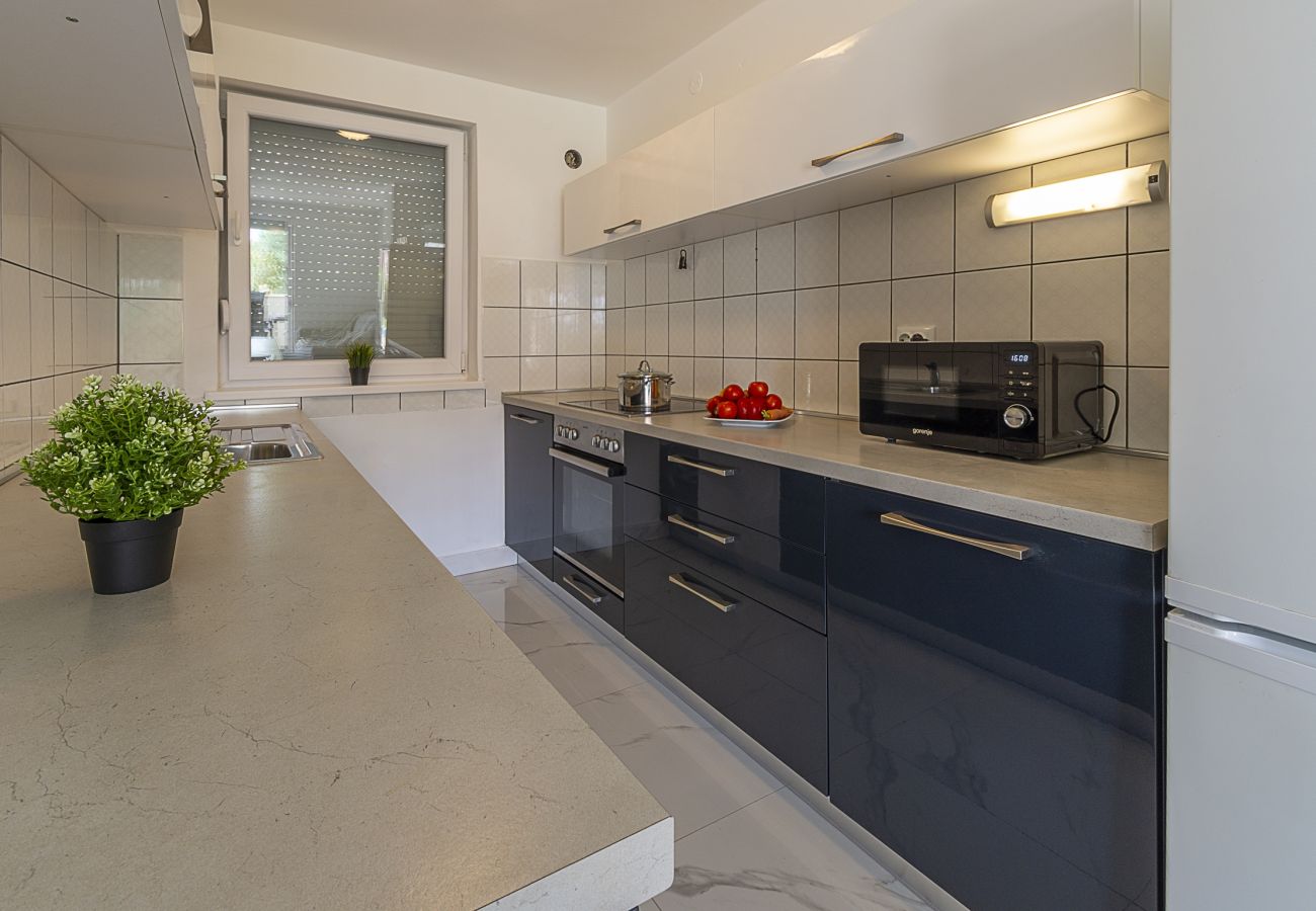 Villa in Kukci - Entspannende Villa in der Nähe von Porec - Susanne