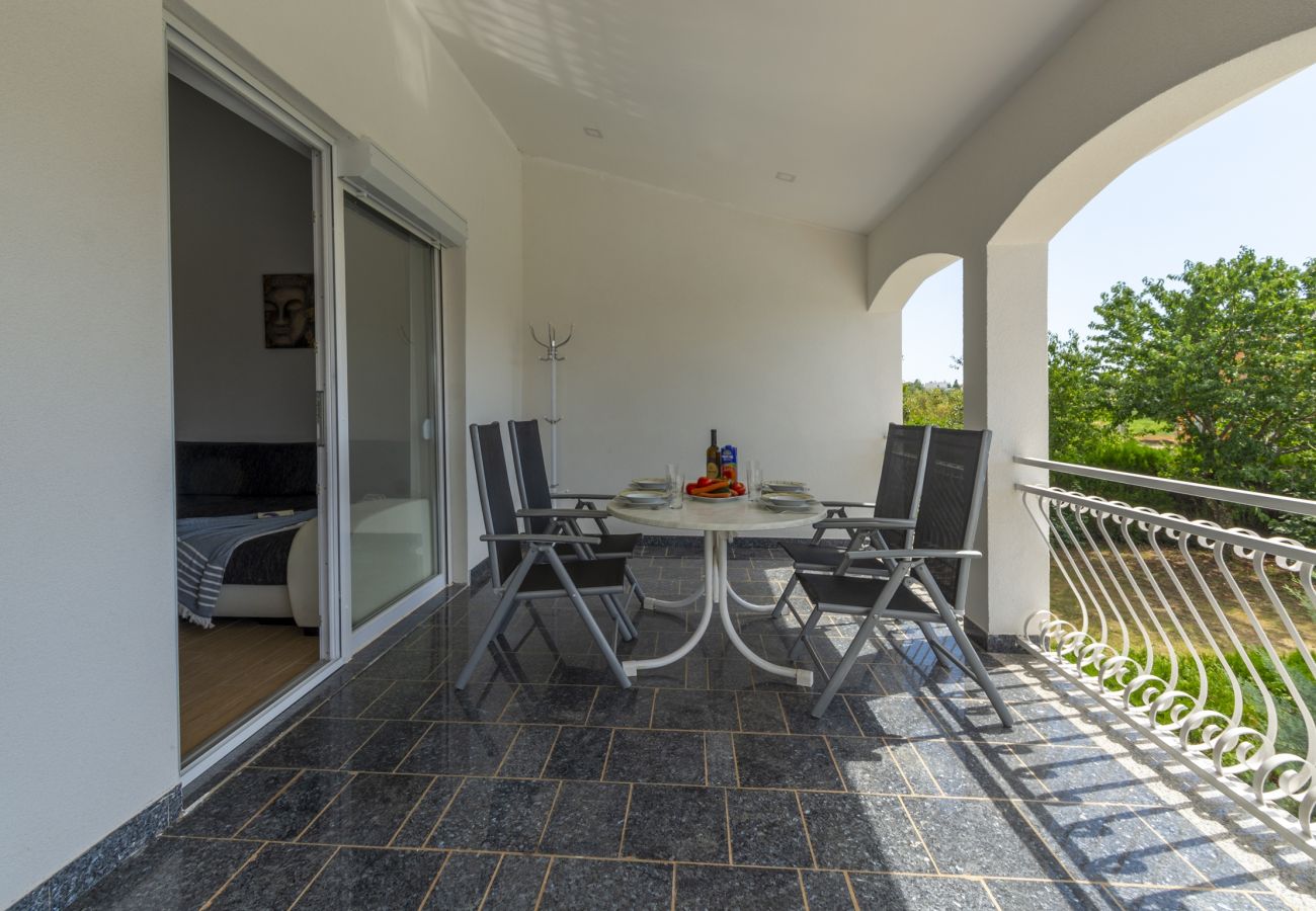 Villa in Kukci - Entspannende Villa in der Nähe von Porec - Susanne