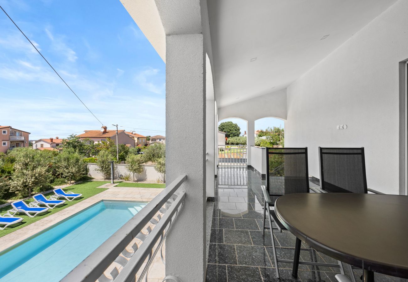Villa in Kukci - Entspannende Villa in der Nähe von Porec - Susanne
