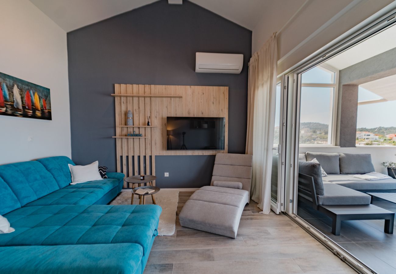 Villa in Ražanj - Villa Miracle - Haus mit drei Schlafzimmern und Swimmingpool